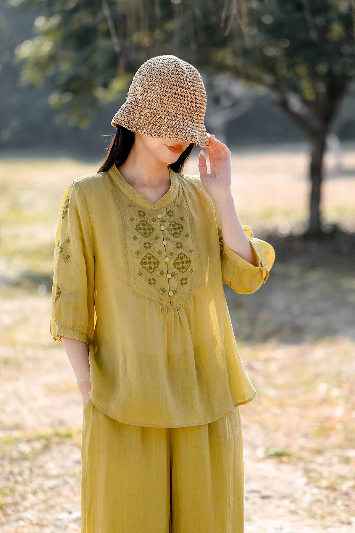 Olive Embroidered Linen Lounge Set